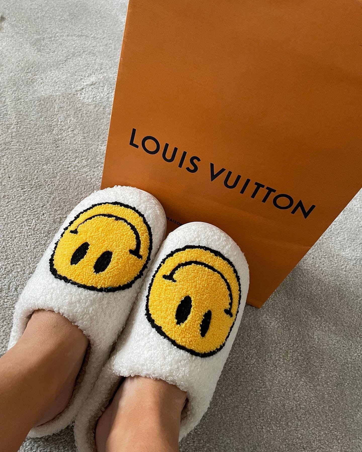 OG Smiley Slipper