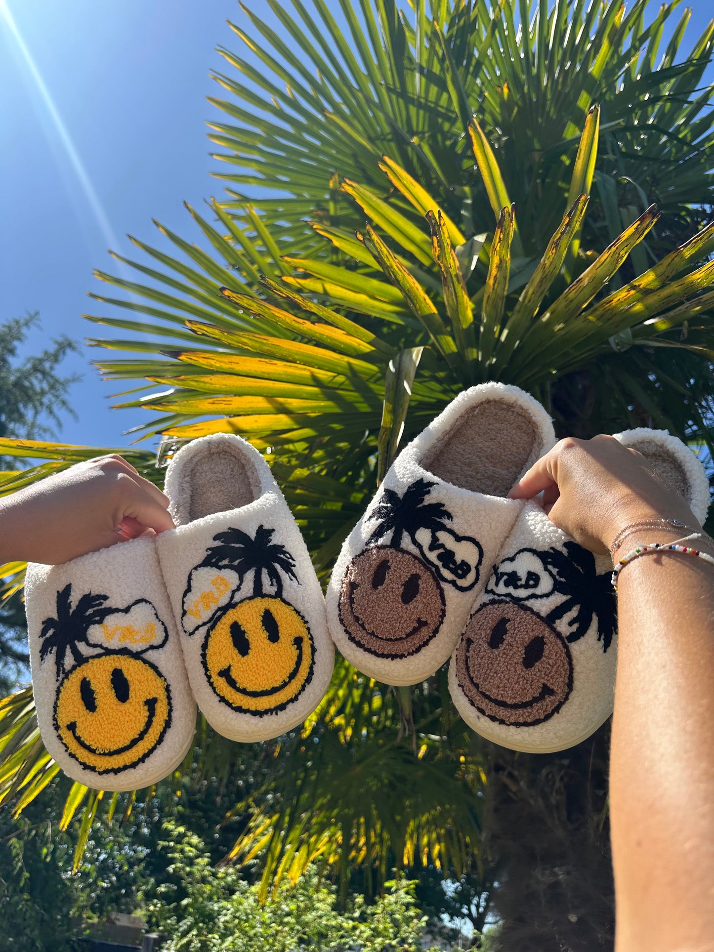 Butter yellow palms