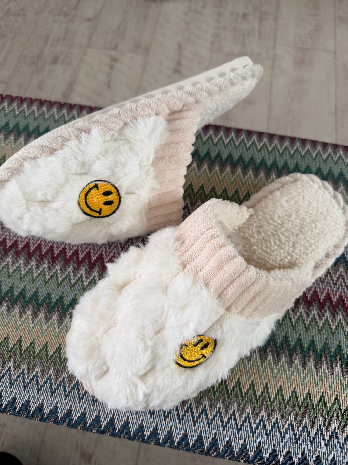 Mini Checkered Smiley Slippers