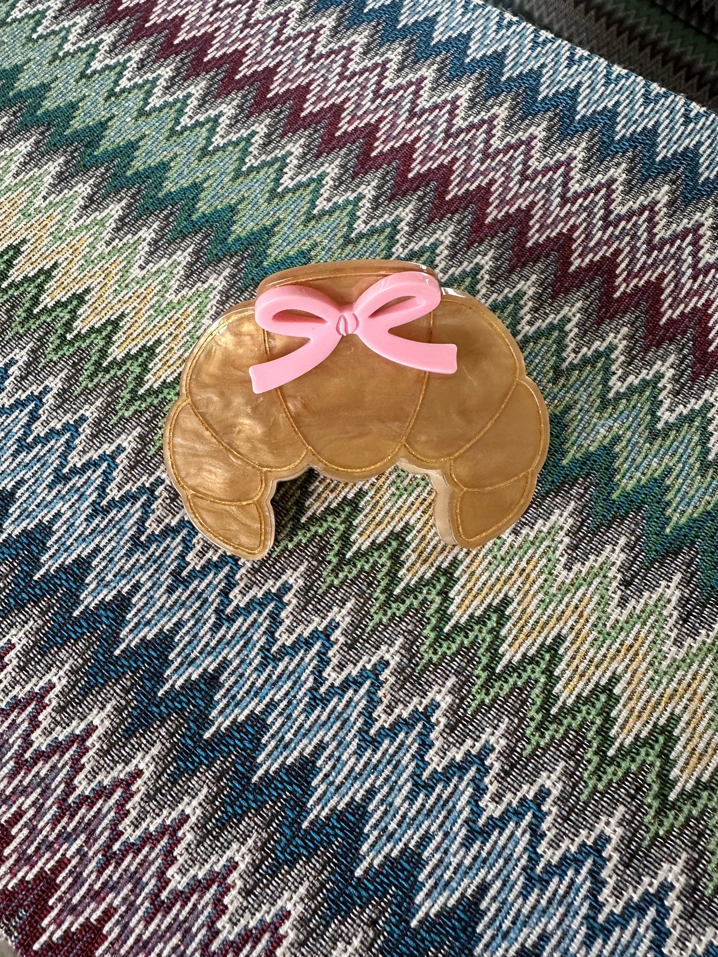 Croissant Bow Claw Clip